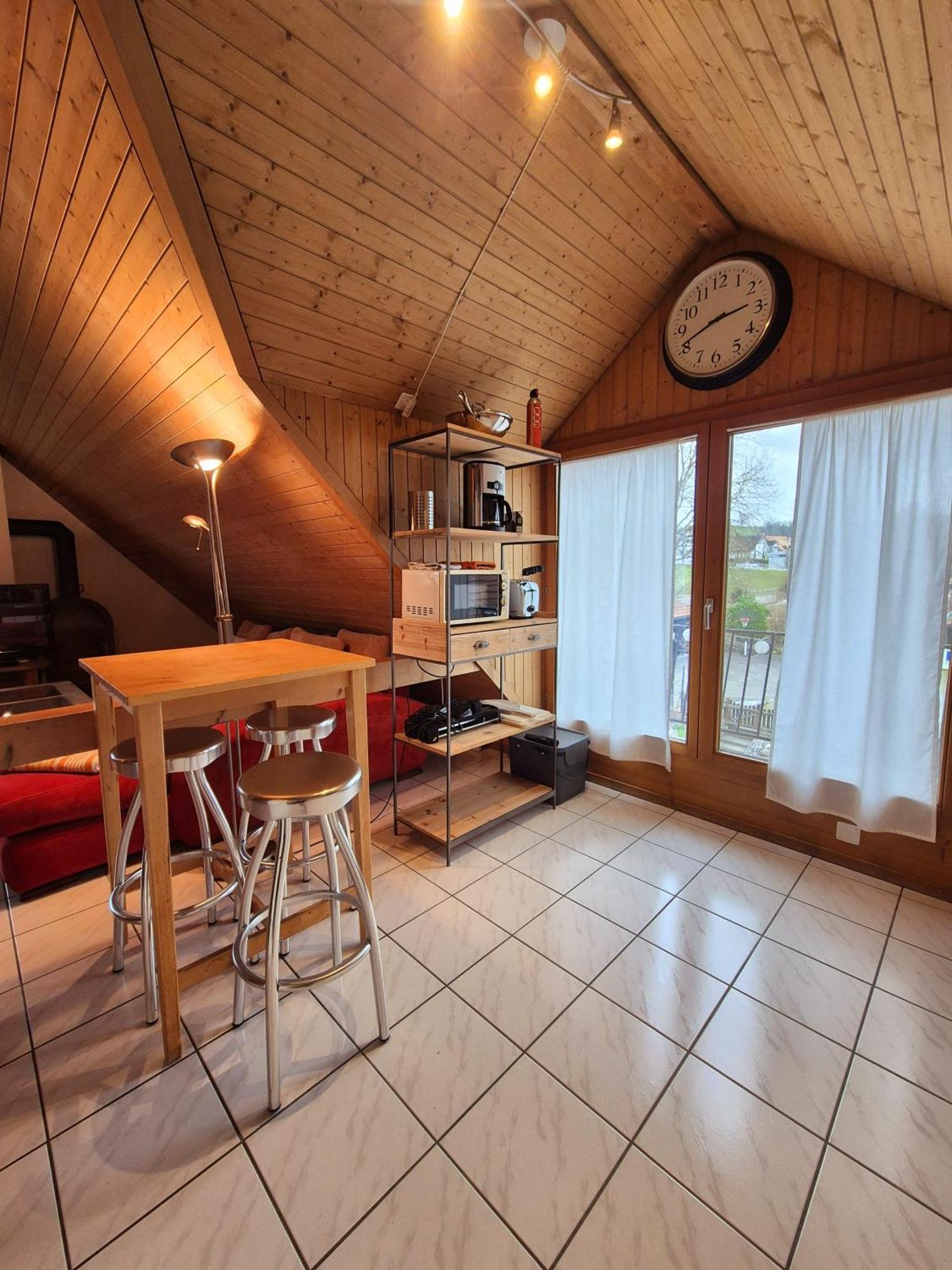 Hadassa Apartment Simcha Niederwichtrach Bagian luar foto